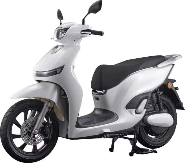 دراجة كهربائية دراجة نارية كهربائية دراجة نارية كهربائية سكوتر كهربائي سكوتر كهربائي e-motor y2